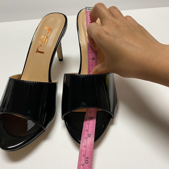 FSJ Black Patent Leather Sandals - Picture 8 of 8